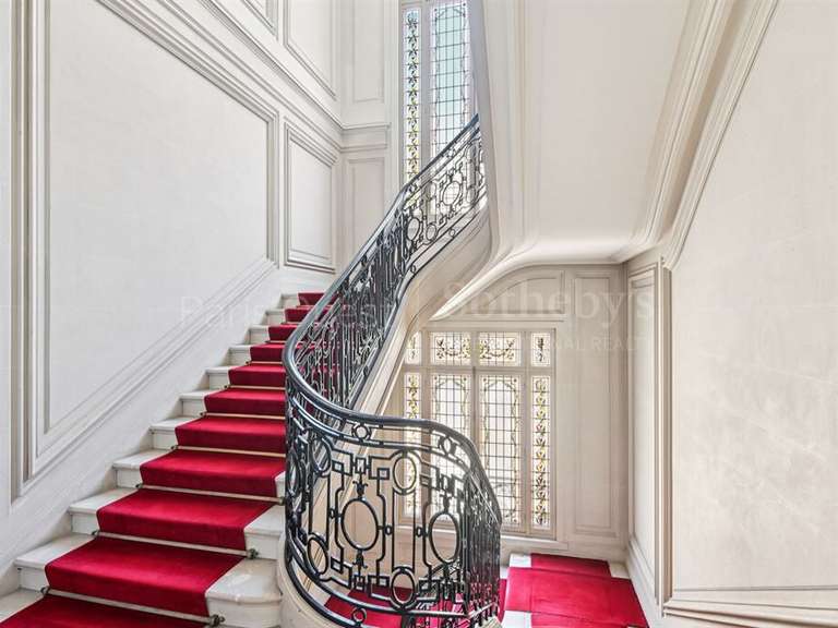 Apartment Paris 16e - 5 bedrooms - 355m²