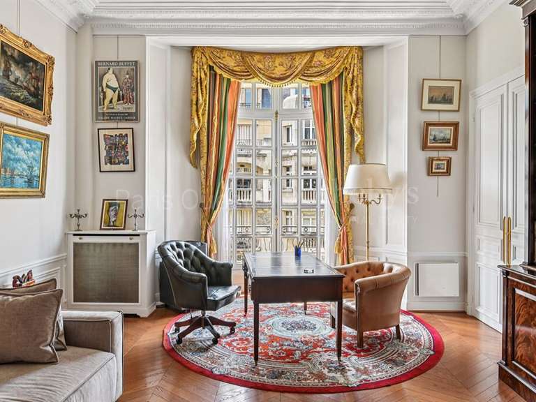 Apartment Paris 16e - 5 bedrooms - 355m²