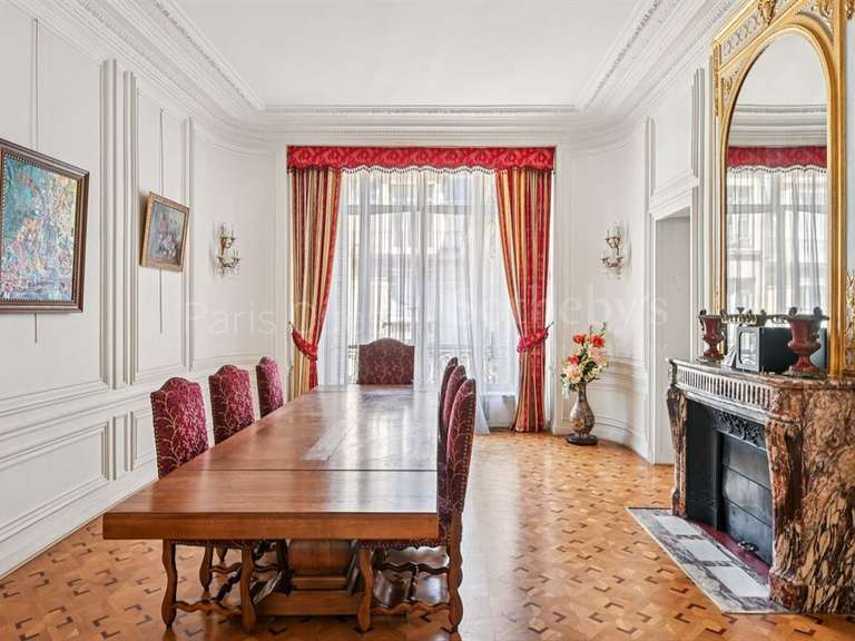 Apartment Paris 16e - 5 bedrooms - 355m²