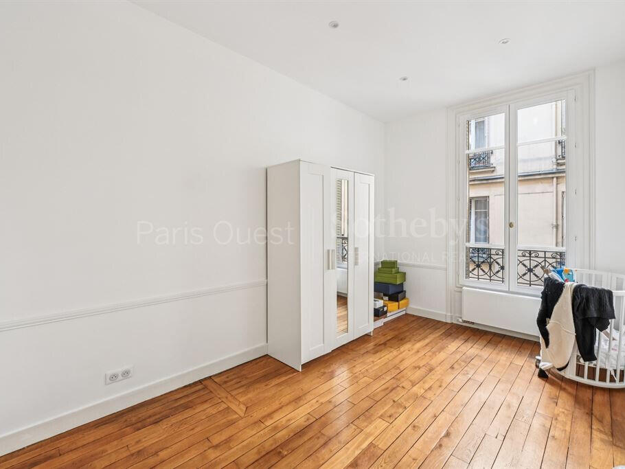 Apartment Paris 16e