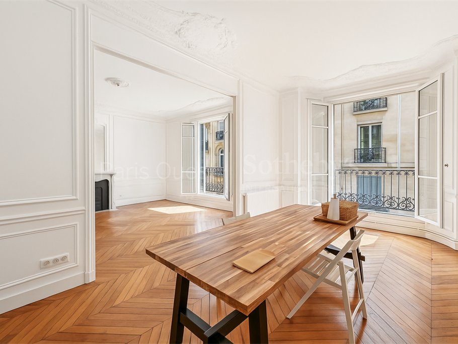 Apartment Paris 16e