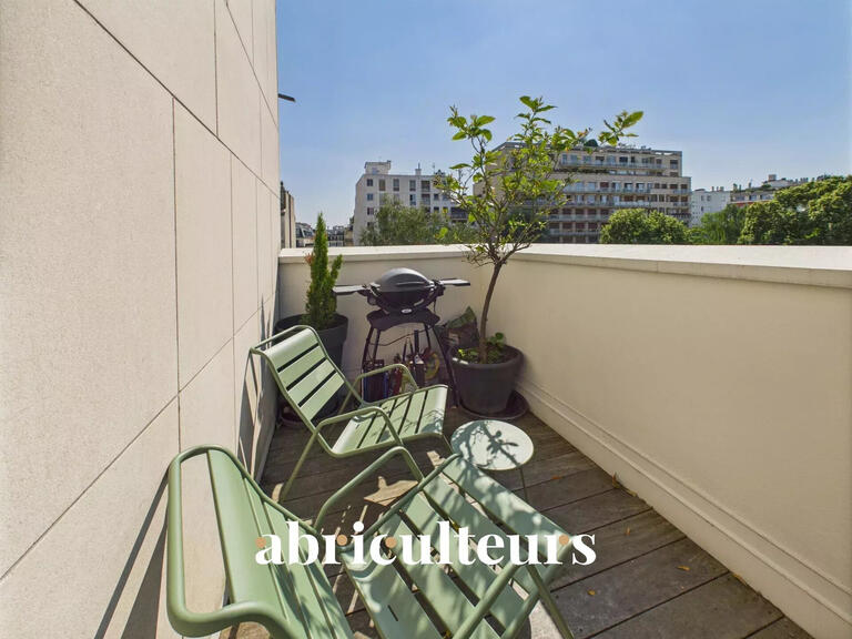 Appartement Paris 16e - 3 chambres - 147m²