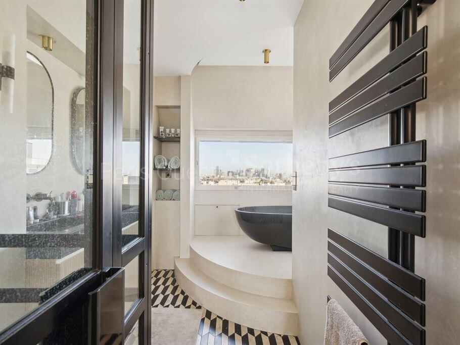 Apartment Paris 16e