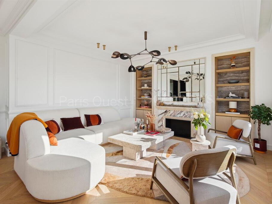 Apartment Paris 16e