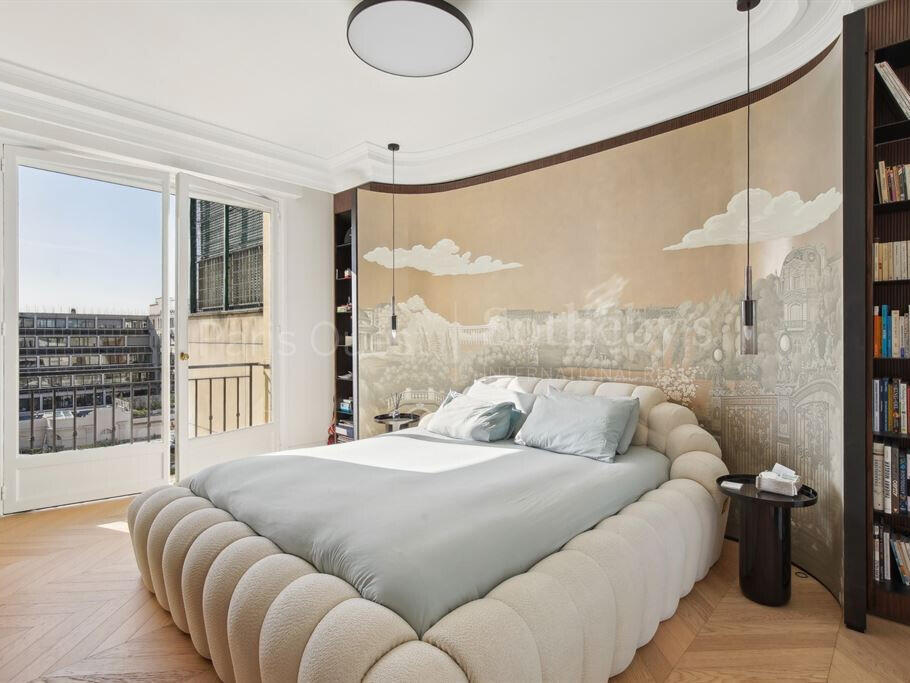 Apartment Paris 16e