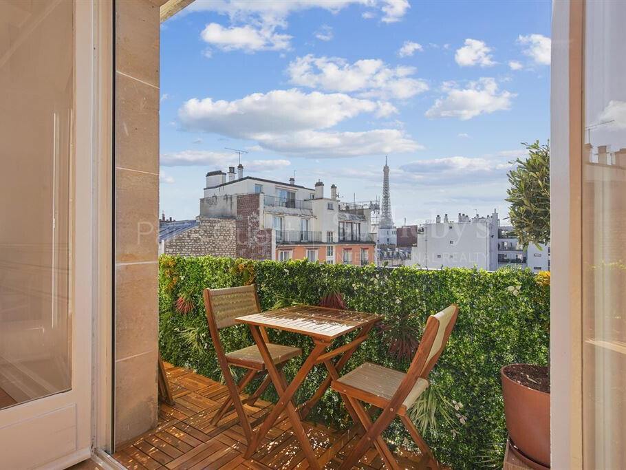 Apartment Paris 16e