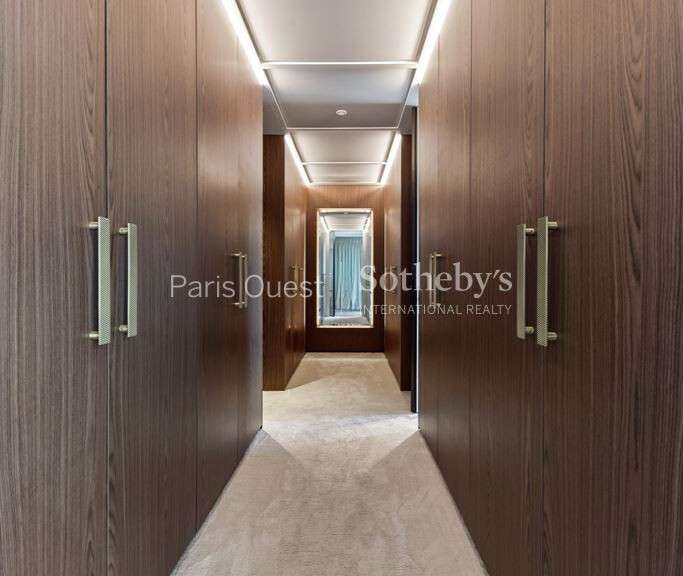 Apartment Paris 16e - 4 bedrooms - 281m²