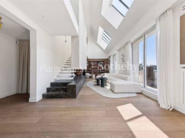Apartment Paris 16e - 4 bedrooms - 281m²