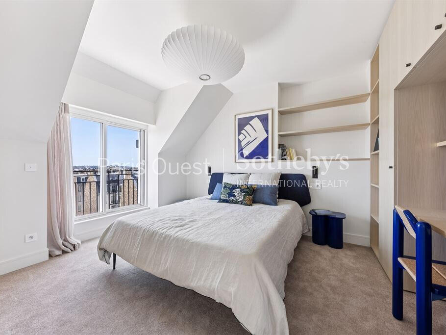 Apartment Paris 16e