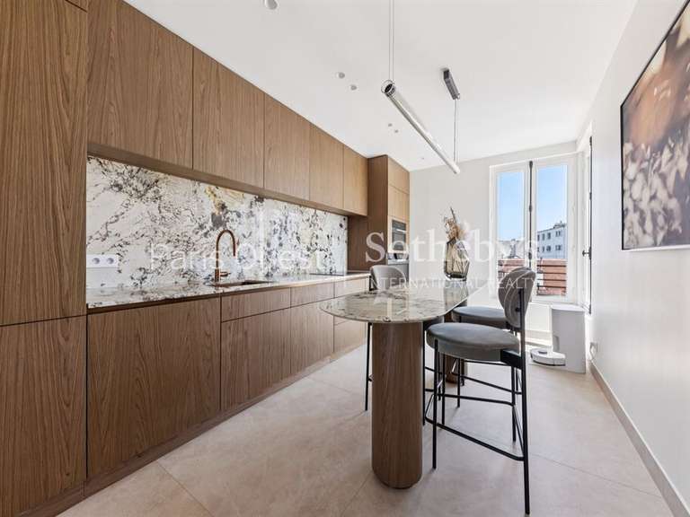 Apartment Paris 16e - 4 bedrooms - 281m²