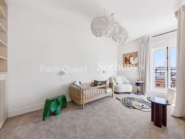 Apartment Paris 16e - 4 bedrooms - 281m²