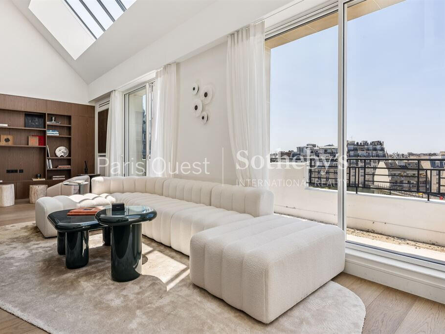 Apartment Paris 16e