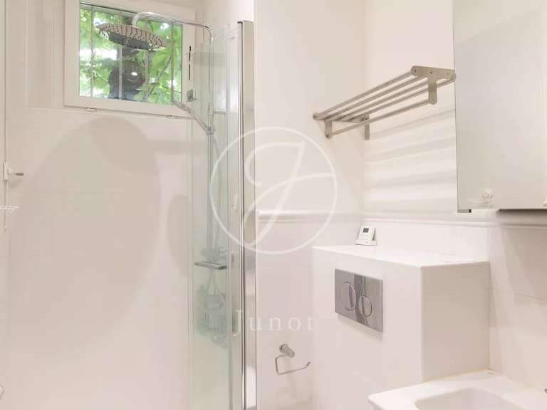 Apartment Paris 16e - 3 bedrooms - 144m²