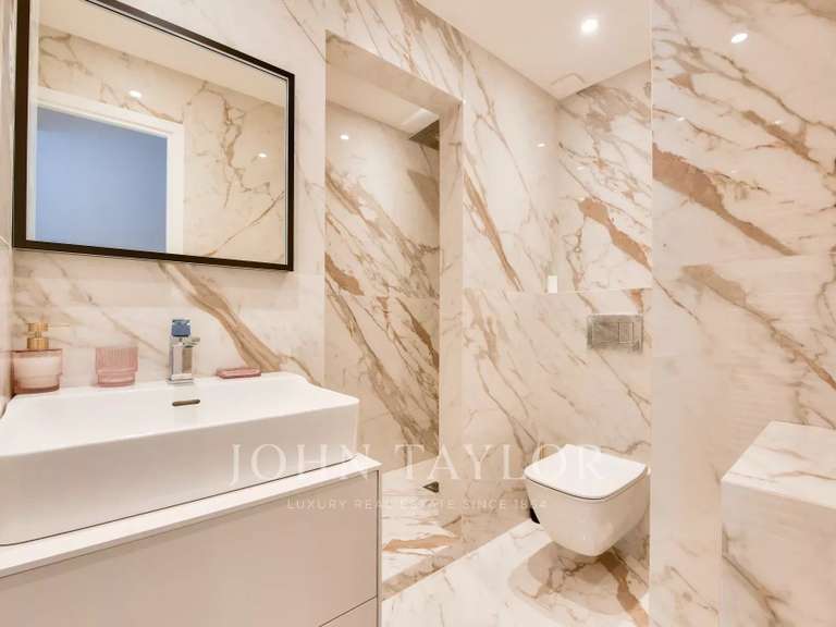Appartement Paris 16e - 2 chambres - 64m²