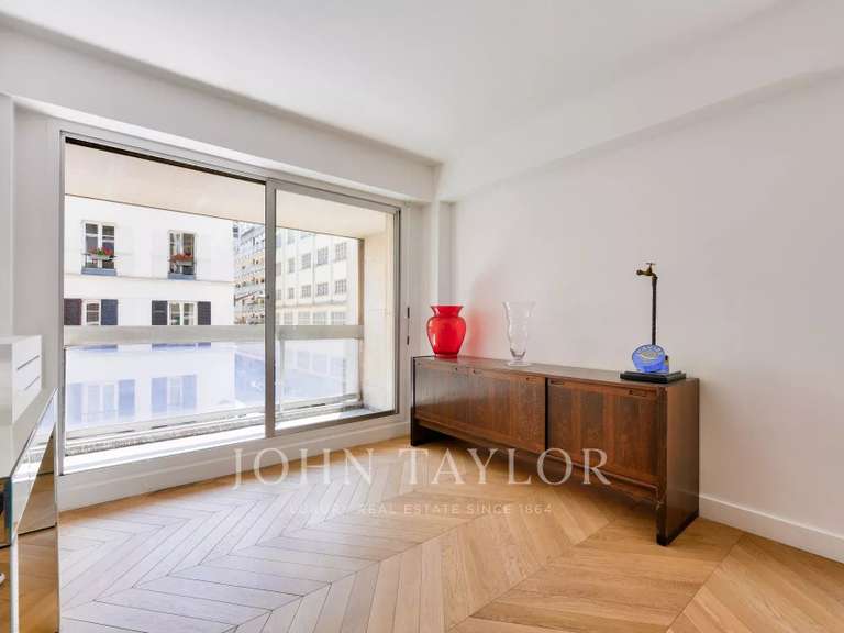Appartement Paris 16e - 2 chambres - 64m²