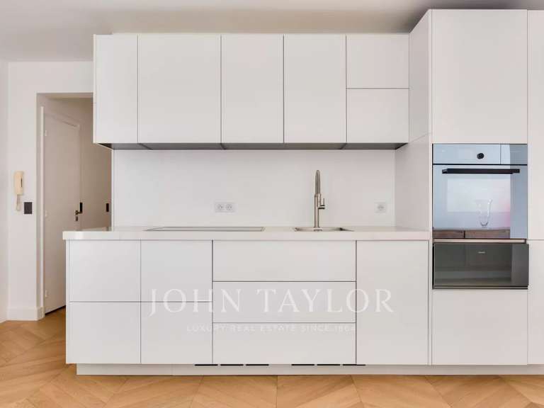 Appartement Paris 16e - 2 chambres - 64m²
