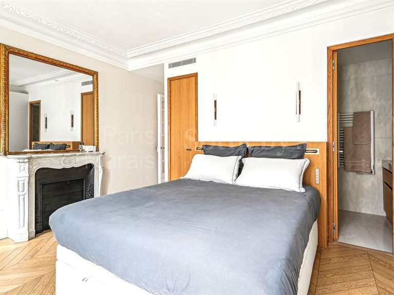 Apartment Paris 16e - 3 bedrooms - 130m²