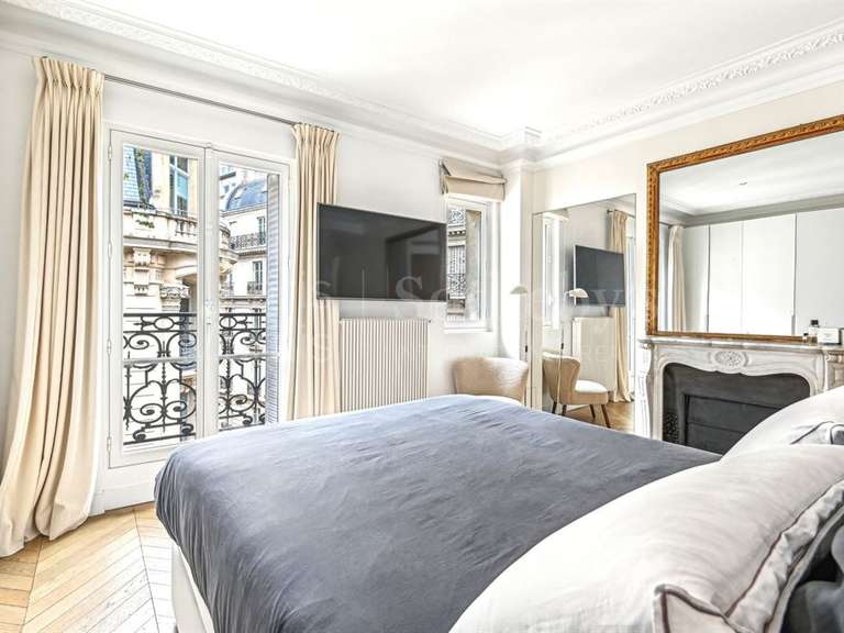 Apartment Paris 16e - 3 bedrooms - 130m²