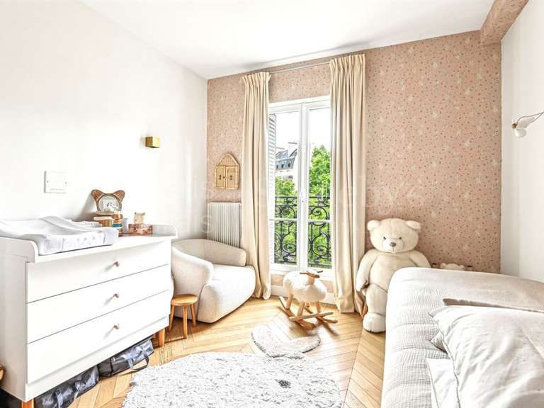 Apartment Paris 16e - 3 bedrooms - 130m²