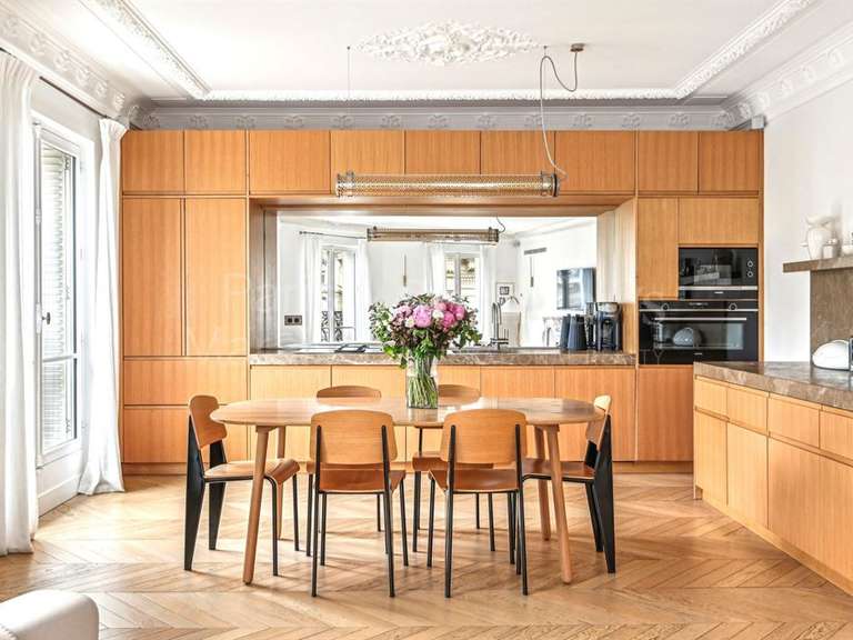 Apartment Paris 16e - 3 bedrooms - 130m²