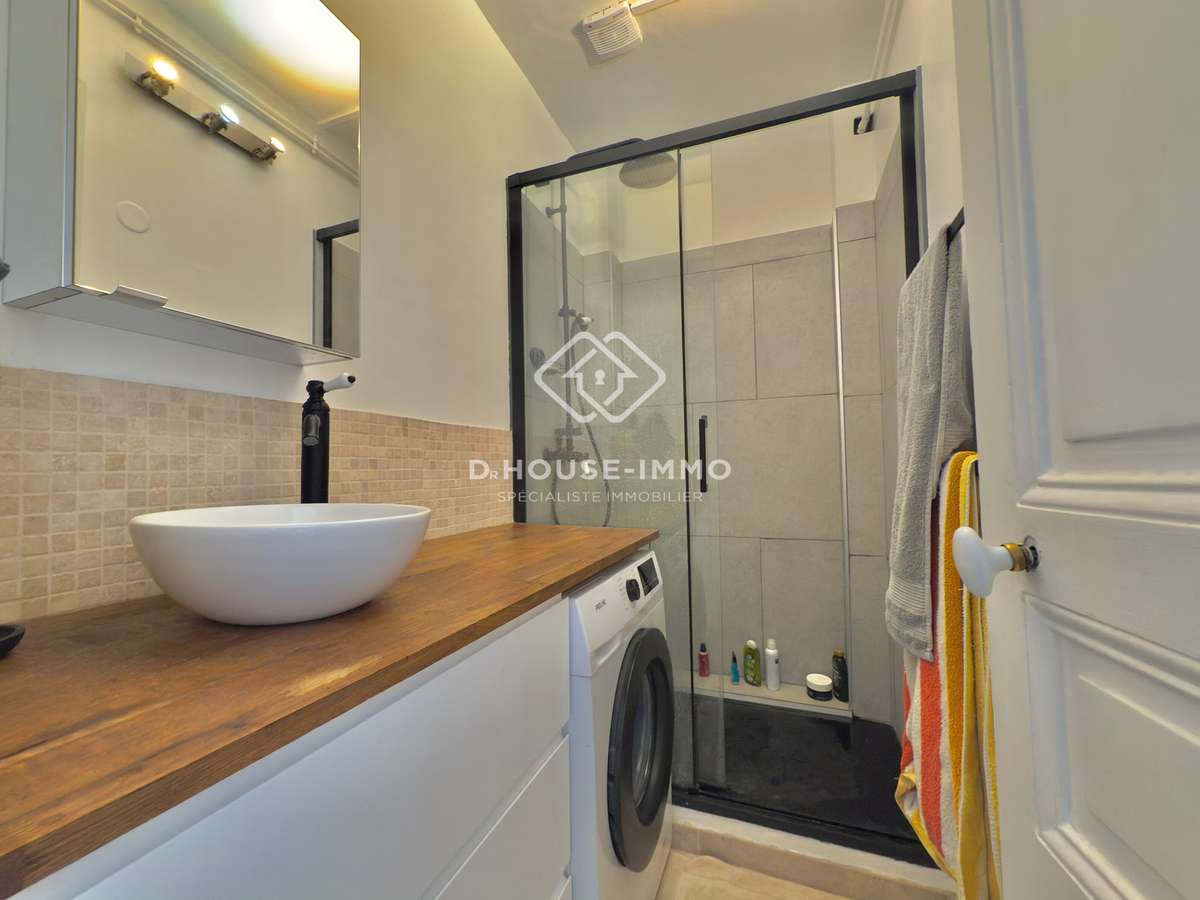 Apartment Paris 16e