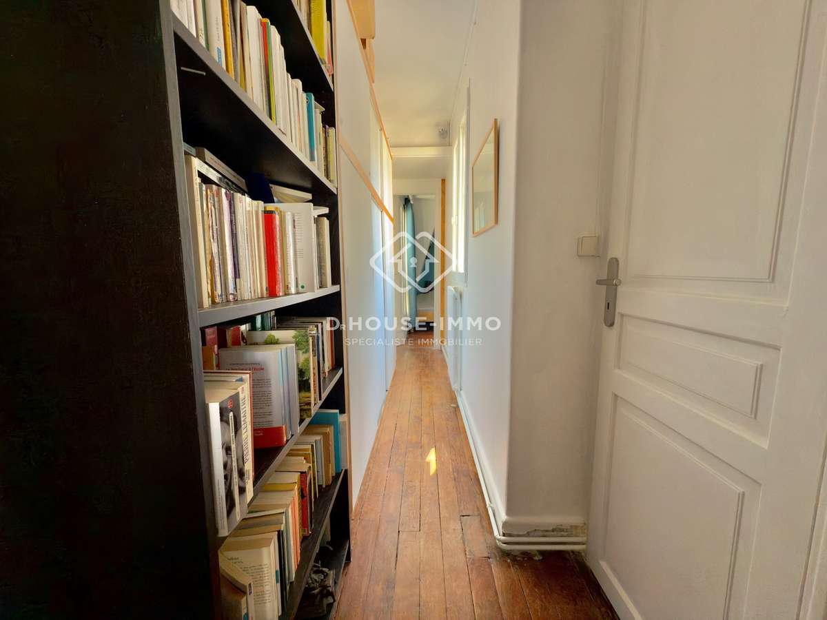 Apartment Paris 16e