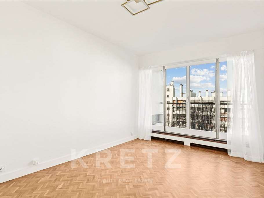 Apartment Paris 16e