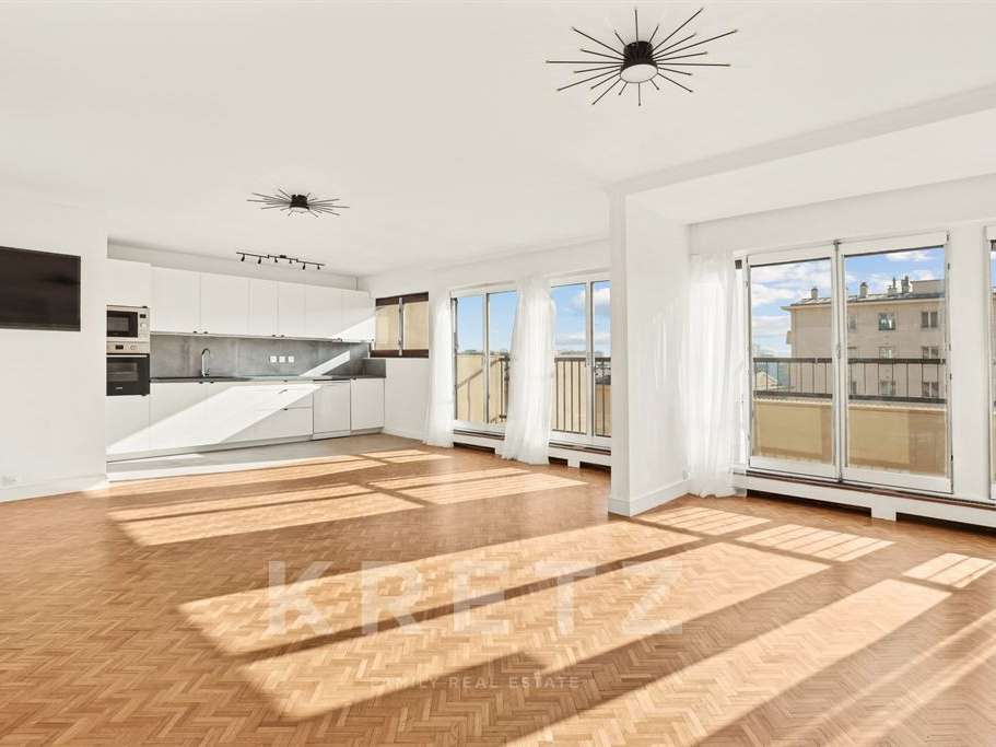 Apartment Paris 16e