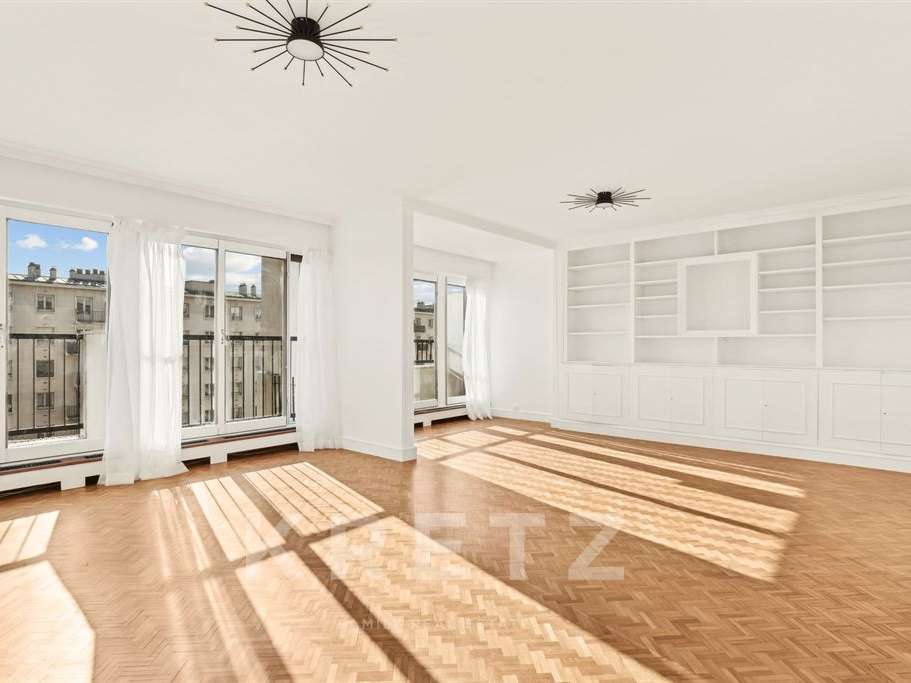 Apartment Paris 16e