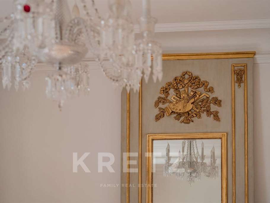 Apartment Paris 16e