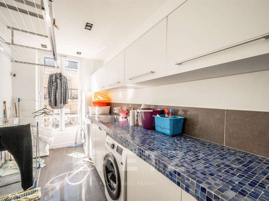 Apartment Paris 16e