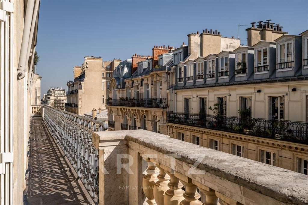 Apartment Paris 16e
