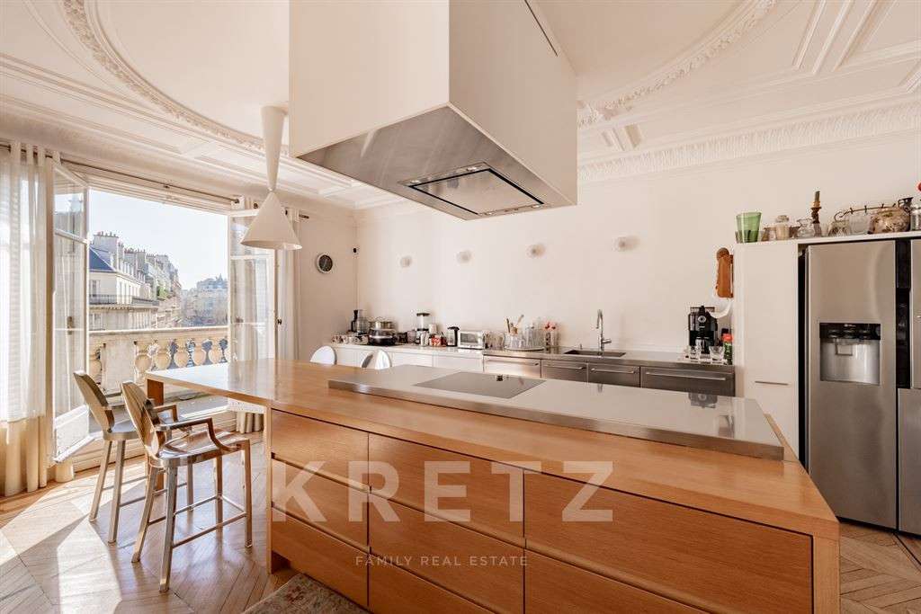 Apartment Paris 16e