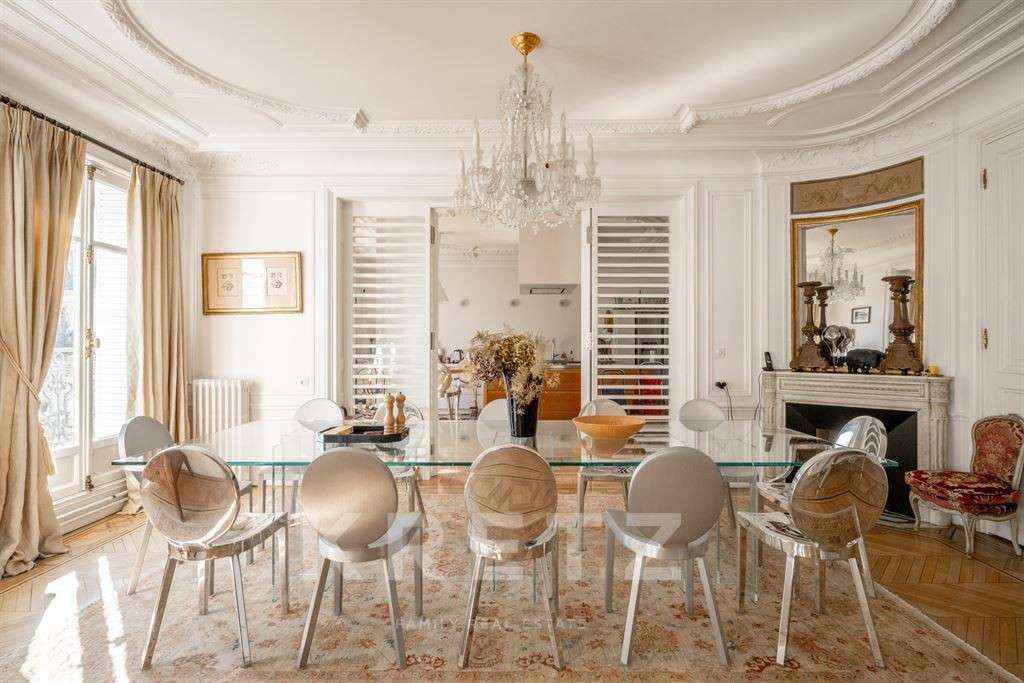 Apartment Paris 16e