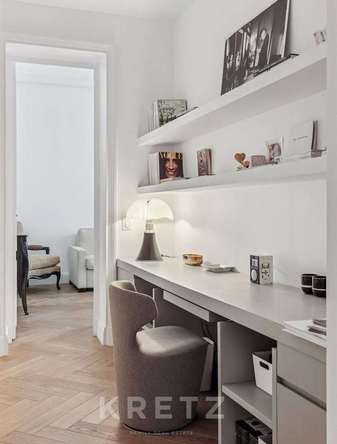 Apartment Paris 16e