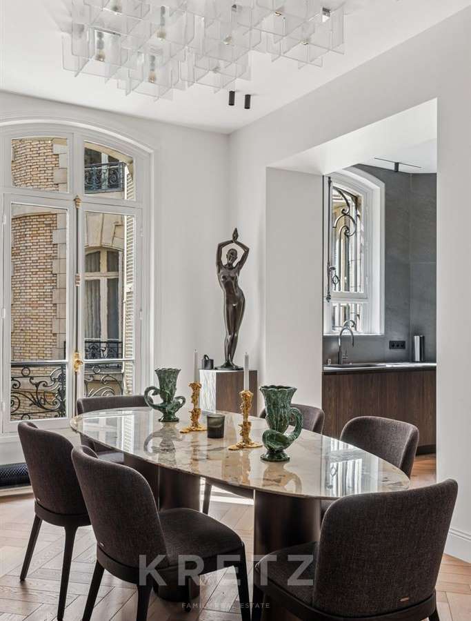 Apartment Paris 16e