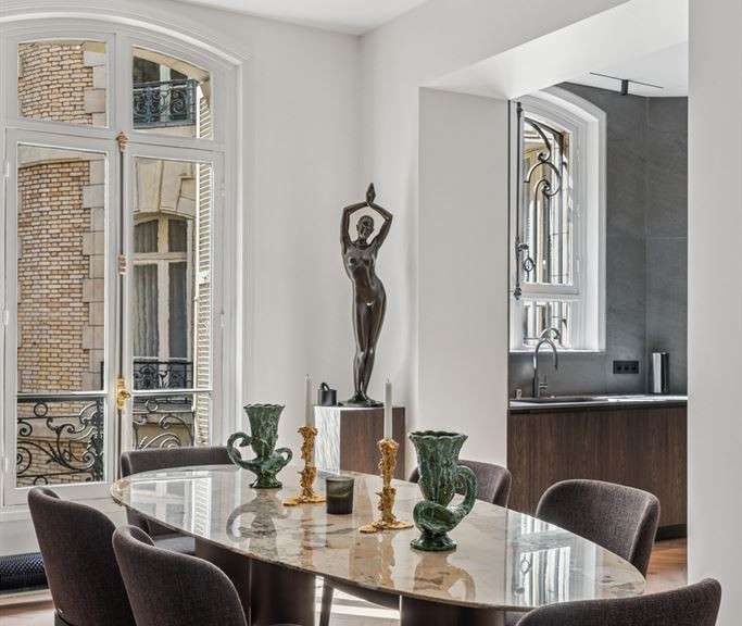 Appartement Paris 16e - 3 chambres - 246m²