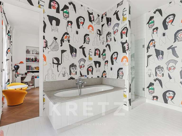 Appartement Paris 16e - 3 chambres - 246m²