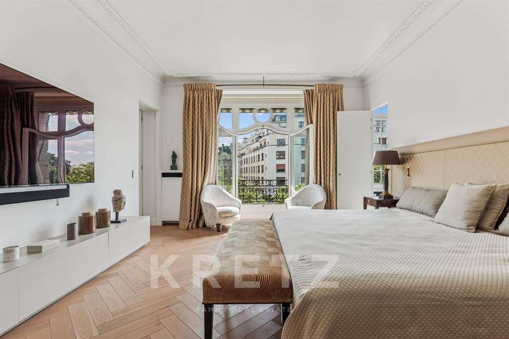 Apartment Paris 16e