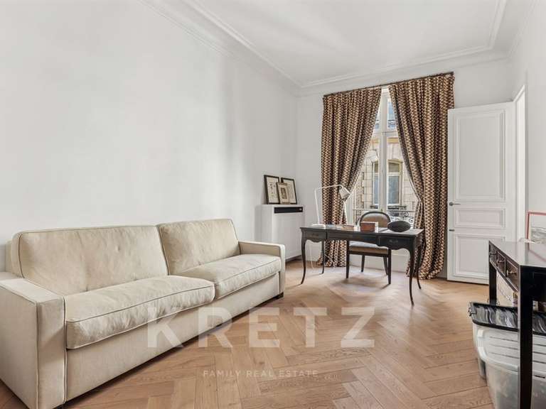 Appartement Paris 16e - 3 chambres - 246m²