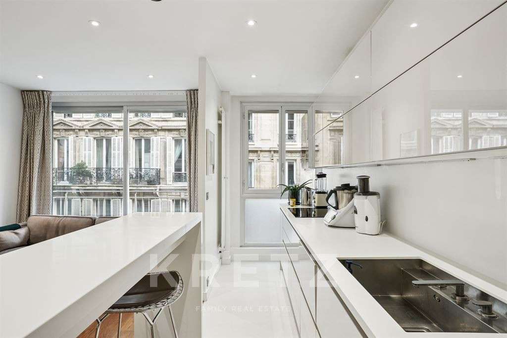 Apartment Paris 16e