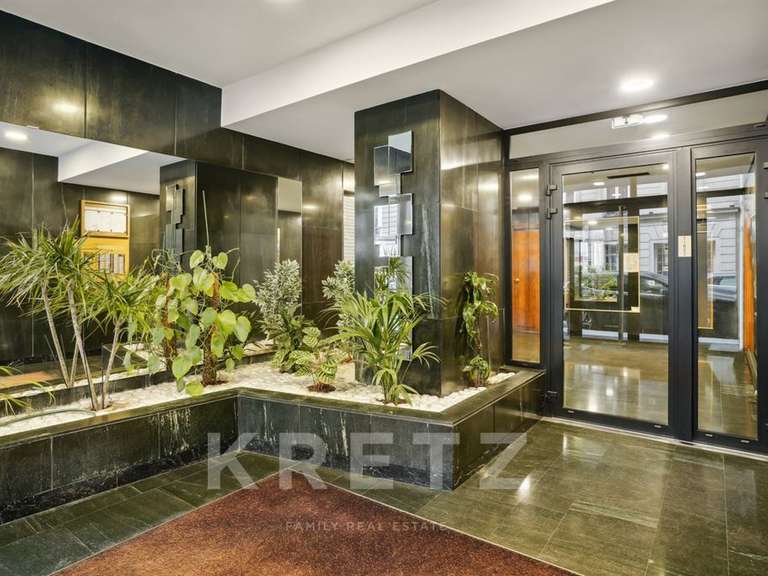 Appartement Paris 16e - 2 chambres - 86m²