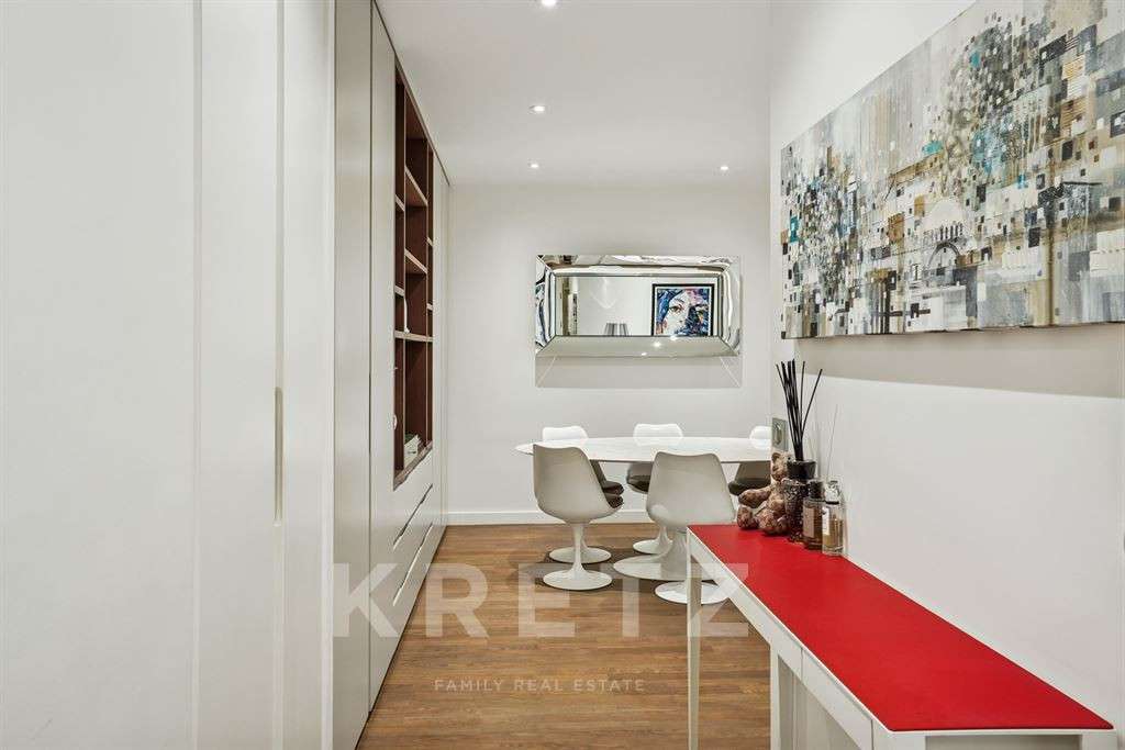 Apartment Paris 16e