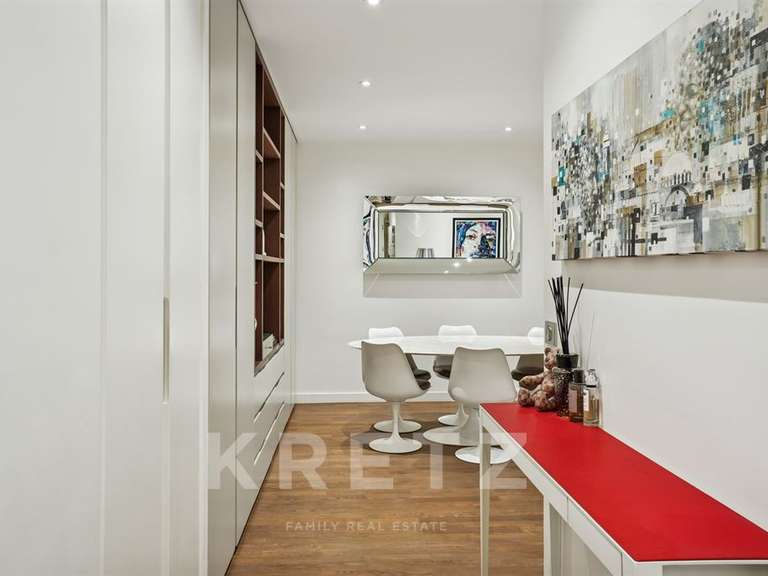Appartement Paris 16e - 2 chambres - 86m²
