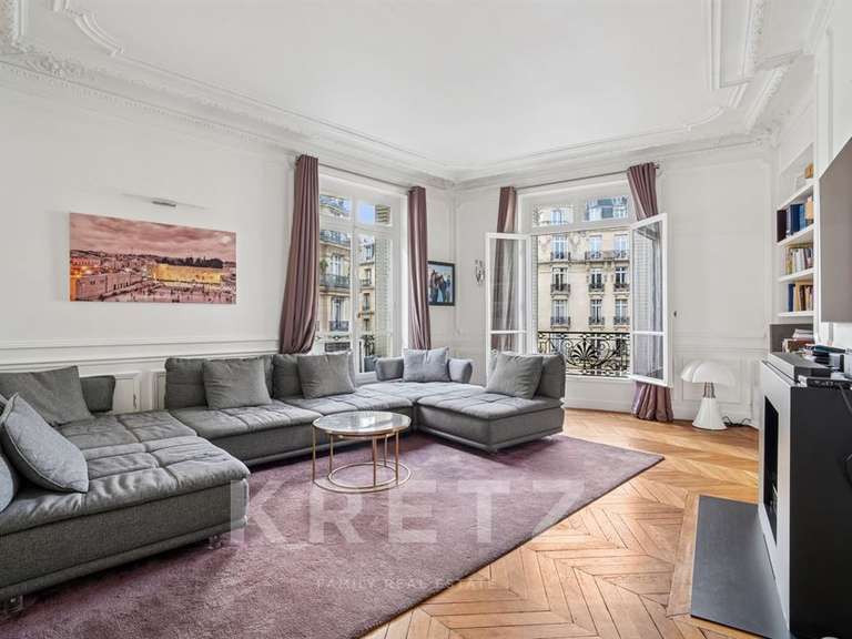 Appartement Paris 16e - 3 chambres - 163m²