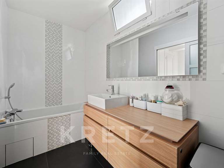 Appartement Paris 16e - 80m²