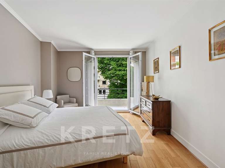 Appartement Paris 16e - 80m²
