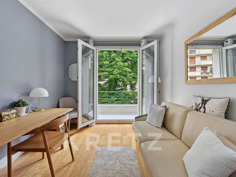 Appartement Paris 16e - 80m²