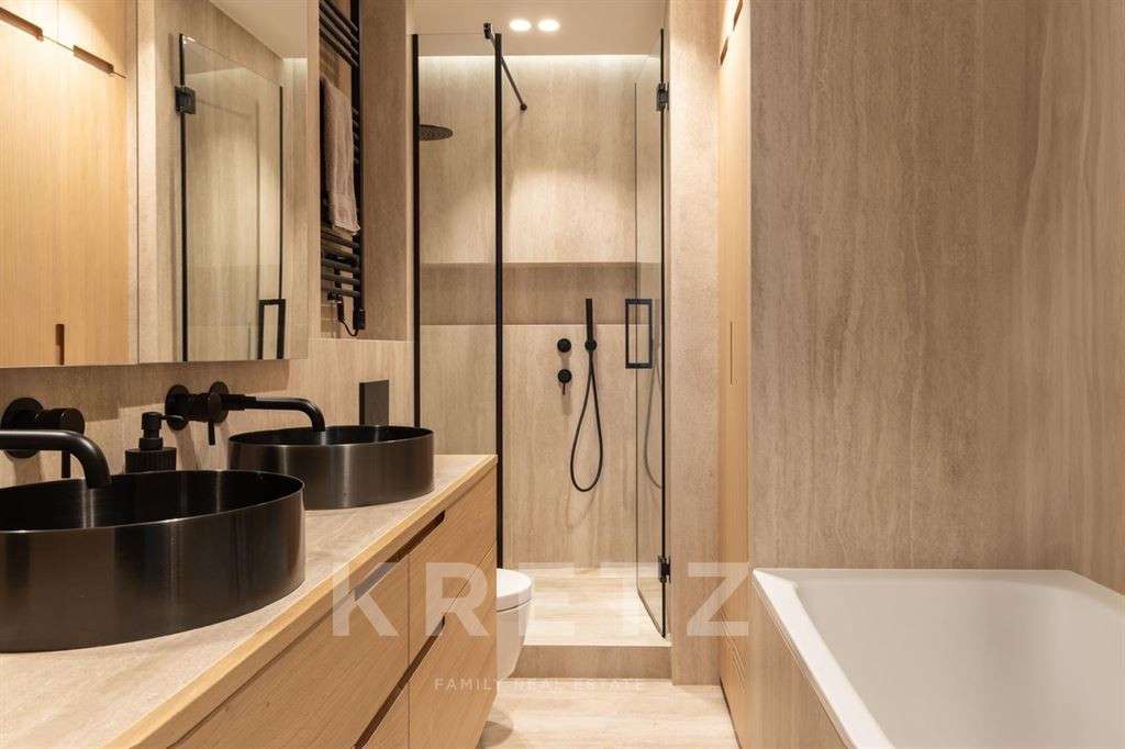Apartment Paris 16e