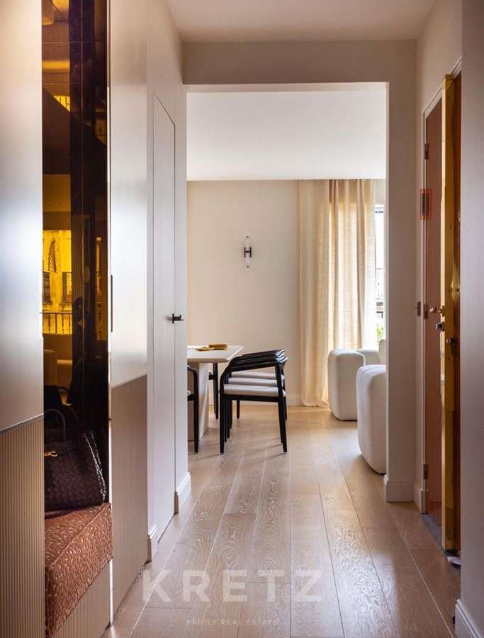 Apartment Paris 16e